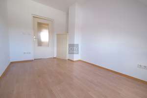 Helle 3-Zimmer-Dachwohnung mit Kachelofen, EBK und großer Dachterrasse in ruhiger Lage - Hohe Marter – Die vollständige Adresse der Immobilie erhältst du vom Anbieter., 90441 Hohe Marter, Nürnberg – Vorschaubild 18