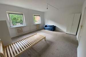 Attraktive 3-Zimmer-Eigentumswohung mit Balkon in ruhiger, grüner Lage von Berlin-Spandau – Die vollständige Adresse der Immobilie erhältst du vom Anbieter., 13589 Falkenhagener Feld, Berlin – Vorschaubild 17