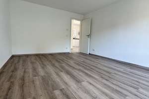 Luxuriöses 3,5-Zimmer-Stadtwohnung mit Balkon+Garten in S-West – Vorsteigstraße 9, 70193 Hölderlinplatz, Stuttgart – Vorschaubild 9