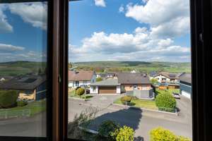 Wohnhaus mit ELW und großem Grundstück – Die vollständige Adresse der Immobilie erhältst du vom Anbieter., 56459 Berzhahn – Vorschaubild 12