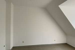 1-Zi.-DG-Whg. für Studenten, in Uni Nähe – Freudenthalstraße 9, 30419 Stöcken, Hannover – Vorschaubild 2