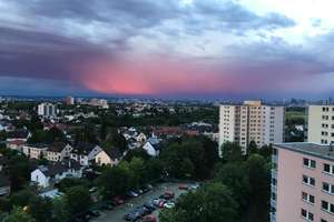 Helle und sonnige, renovierte 2-Zimmer-Wohnung mit Traumblick!