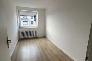 3 Zimmer mit Balkon in Neudorf.. – Sternbuschweg 125, 47057 Neudorf-Nord, Duisburg – Vorschaubild 7