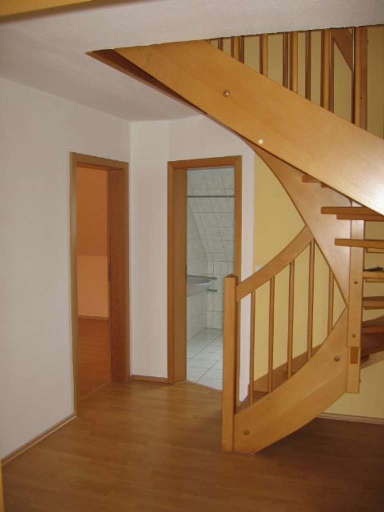 Immobilie in Jork - Gepflegte 3-Zimmer-Wohnung mit Galerie und Balkon in Jork - Bild 2