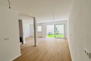 Haus im Haus: 5 Zimmer auf 3 Ebenen mit Garten, Dachstudio und eigenem Grundstück – Die vollständige Adresse der Immobilie erhältst du vom Anbieter., 83714 Miesbach – Vorschaubild 5
