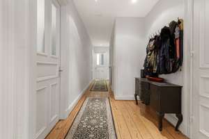 Traumhafte 4,5-Zimmer-Altbauwohnung in direkter Nähe zur Außenalster – Die vollständige Adresse der Immobilie erhältst du vom Anbieter., 20099 St. Georg, Hamburg – Vorschaubild 4