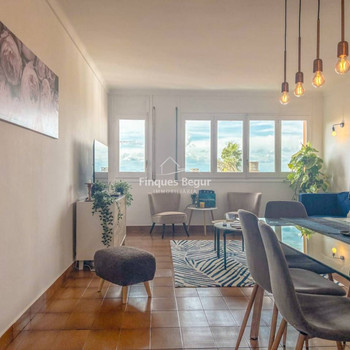 Zentral gelegene Wohnung mit Touristenlizenz und Parkplatz in Begur