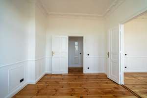 Erstbezug über den Dächern Berlins: 3-Zi Altbau mit Balkon, 3.45m hohe Decken+Stuck, Provisionsfrei – Wallenbergstrasse 2-4, 10713 Wilmersdorf, Berlin – Vorschaubild 8