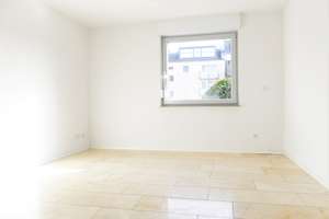 🏡 207 m² Wohnfläche | Erdgeschosswohnung mit separater Souterrainwohnung & Garage | Köln-Niehl – Sebastianstr. 37, 50735 Niehl, Köln – Vorschaubild 10