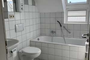 Helle 2-Zimmer-Wohnung mit großer Dachterrasse & Einbauküche in Flörsheim – 65439 Flörsheim am Main – Vorschaubild 6
