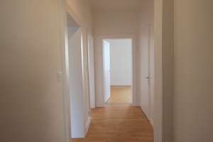 Stilvolle Altbau-Wohnung in ruhiger Lage – Die vollständige Adresse der Immobilie erhältst du vom Anbieter., 65191 Bierstadt, Wiesbaden – Vorschaubild 3