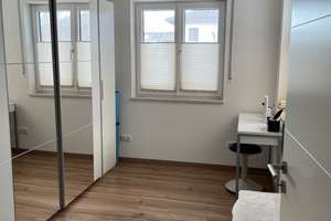 Großzügige 4,5-Zimmer-Wohnung mit Gartenanteil in Ergoldsbach – Die vollständige Adresse der Immobilie erhältst du vom Anbieter., 84061 Ergoldsbach – Vorschaubild 8