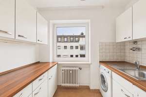 HEGERICH: Vermietete 3-Zimmer-Wohnung in München-Giesing mit praktischem Schnitt und Balkon – 81545 Harlaching, München – Vorschaubild 9