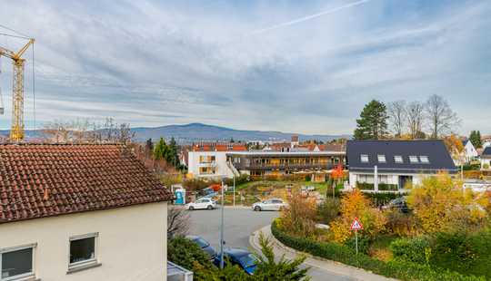 Bild von Exklusiv ausgestattetes, neuwertiges EFH mit Feldbergblick und in 1A Lage in Schwalbach/Ts.