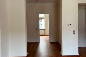 Urbanes Wohnen mit Flair, zentral und ruhig. – Stiftstrasse 21, 65183 Mitte, Wiesbaden – Vorschaubild 12