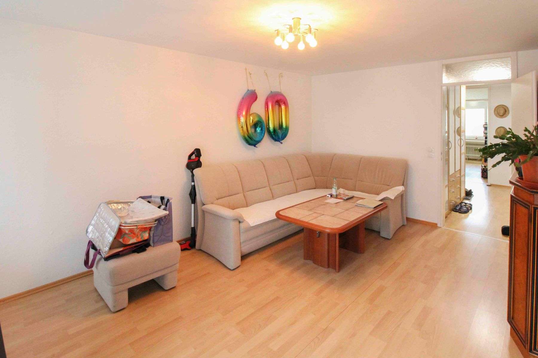 Immobilie in Grafenau - Naturnahes Wohnen: 3,5 Zi. Wohnung mit Garage und Wintergarten. Energieeff. C - Bild 8