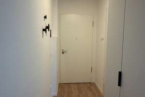 Wunderschöne 1 Zimmer Wohnung mit Einbauküche und Sonnenbalkon – Paul-Gossen-Straße 117a, 91052 Rathenau, Erlangen – Vorschaubild 2