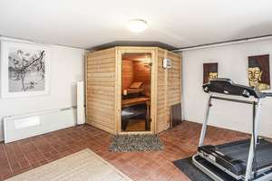 Property thumbnail 8