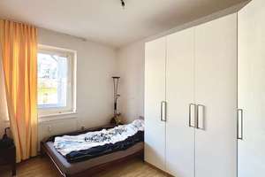 Clever investieren | 3,7 % Rendite & Balkon nahe der Kö | vermietete 2-Zimmerwohnung – 40215 Friedrichstadt, Düsseldorf – Vorschaubild 3
