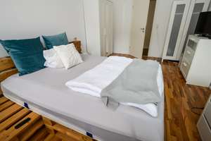 9-Zimmer-Wohnung im begehrten Stuttgart-Ost – Wohnen oder Investieren auf höchstem Niveau – Die vollständige Adresse der Immobilie erhältst du vom Anbieter., 70186 Gablenberg, Stuttgart – Vorschaubild 17