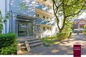 Halbhöhenlage S-Nord: Großzügige 4-Zi.-Wohnung, 2 Balkone, Parkett & Einbauküche +++ – Azenbergstraße 34, 70175 Relenberg, Stuttgart – Vorschaubild 3