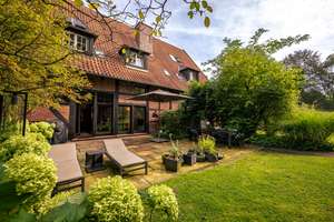 Historisches Wohnjuwel in Münster-Handorf – Stilvoll saniertes Hofensemble mit großem Garten – Die vollständige Adresse der Immobilie erhältst du vom Anbieter., 48157 Handorf, Münster – Vorschaubild 11