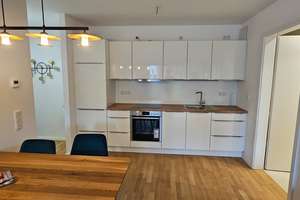 Vollmöblierte und Intelligent geschnittene 2 Zimmer Wohnung mit Balkon – Die vollständige Adresse der Immobilie erhältst du vom Anbieter., 81737 Altperlach, München – Vorschaubild 2