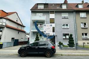 Mehrfamilienhaus mit Balkonen und Garagen in Essen-Altendorf