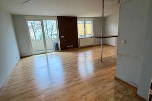 Stilvolles Wohnen im grünen Karlshorst mit zwei Balkonen & Stellplatz – Rolandseck 1 a, 10318 Karlshorst, Berlin – Vorschaubild 14