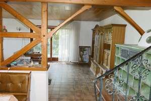 IHR NEUES ZUHAUSE MIT AUSSICHT ÜBERS ROTTAL: GERÄUMIGES EINFAMILIENHAUS INKL. EINLIEGERAPPARTEMENT! – Die vollständige Adresse der Immobilie erhältst du vom Anbieter., 94086 Bad Griesbach im Rottal – Vorschaubild 9