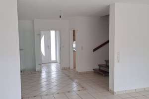 Reihenhaus in Eppstein-Bremthal - Tel.06131582801 – Die vollständige Adresse der Immobilie erhältst du vom Anbieter., 65817 Eppstein – Vorschaubild 3
