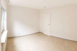 Gepflegte 3-Zimmer-Wohnung mit Balkon, Aufzug und Tiefgarage in Koblenz-Metternich - provisionsfrei – Am Brünnchen 2, 56072 Metternich, Koblenz – Vorschaubild 9