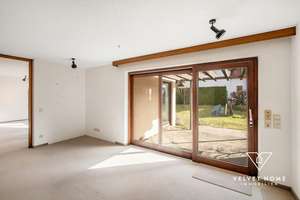 Stilvolles Einfamilienhaus mit großem, schönem Garten und Doppelgarage in Friedberg - gute Anbindung – Die vollständige Adresse der Immobilie erhältst du vom Anbieter., 86316 Friedberg – Vorschaubild 4
