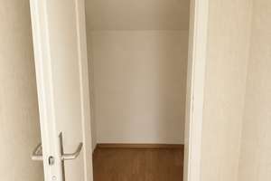 Helles, möbliertes 16 m² WG-Zimmer in Stuttgart-Vaihingen – Nähe Uni & HdM – Häfnerstraße 2, 70563 Heerstraße, Stuttgart – Vorschaubild 10