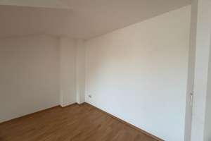 Balkon-Dachgeschoss mit 2 Zimmern in Fürth – Mathildenstraße 38, 90762 Altstadt, Innenstadt, Fürth – Vorschaubild 6