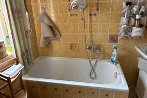 Ideal für Handwerker! Sehr großzügiges, renovierungsbedürftiges Haus in Wurmannsquick, OT Rogglfing – Die vollständige Adresse der Immobilie erhältst du vom Anbieter., 84329 Wurmannsquick – Vorschaubild 5