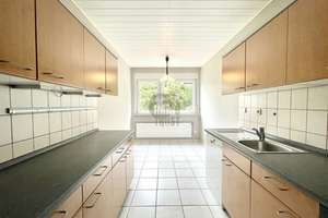 IHR NEUES ZUHAUSE IN FALLERSLEBEN – HELLE 3-ZIMMER-WOHNUNG MIT VIEL PLATZ UND BALKON