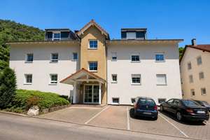 Ruhige 4-Zimmer-Oase mit Loggia und 85 qm sofort beziehbar in grüner Idylle von Trier-Ehrang