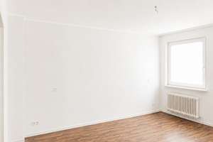 Bezugsfreie & geräumige 3-Zimmer-Wohnung in ruhiger Lage. Ausgezeichneter Grundriss – Die vollständige Adresse der Immobilie erhältst du vom Anbieter., 13403 Reinickendorf (Ortsteil), Berlin – Vorschaubild 1