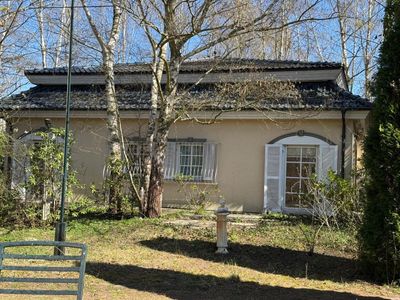 Michendorf: Freistehender Bungalow mit direktem Zugang zum Golfplatz, unweit Seddiner See!