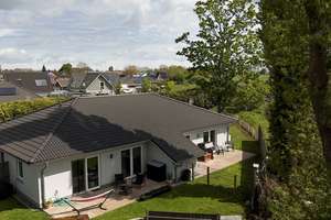 OSTSEE-KAUF / KfW-55-Bungalow mit Fußbodenheizung – komfortables Wohnen auf einer Ebene – Die vollständige Adresse der Immobilie erhältst du vom Anbieter., 23775 Großenbrode – Vorschaubild 3