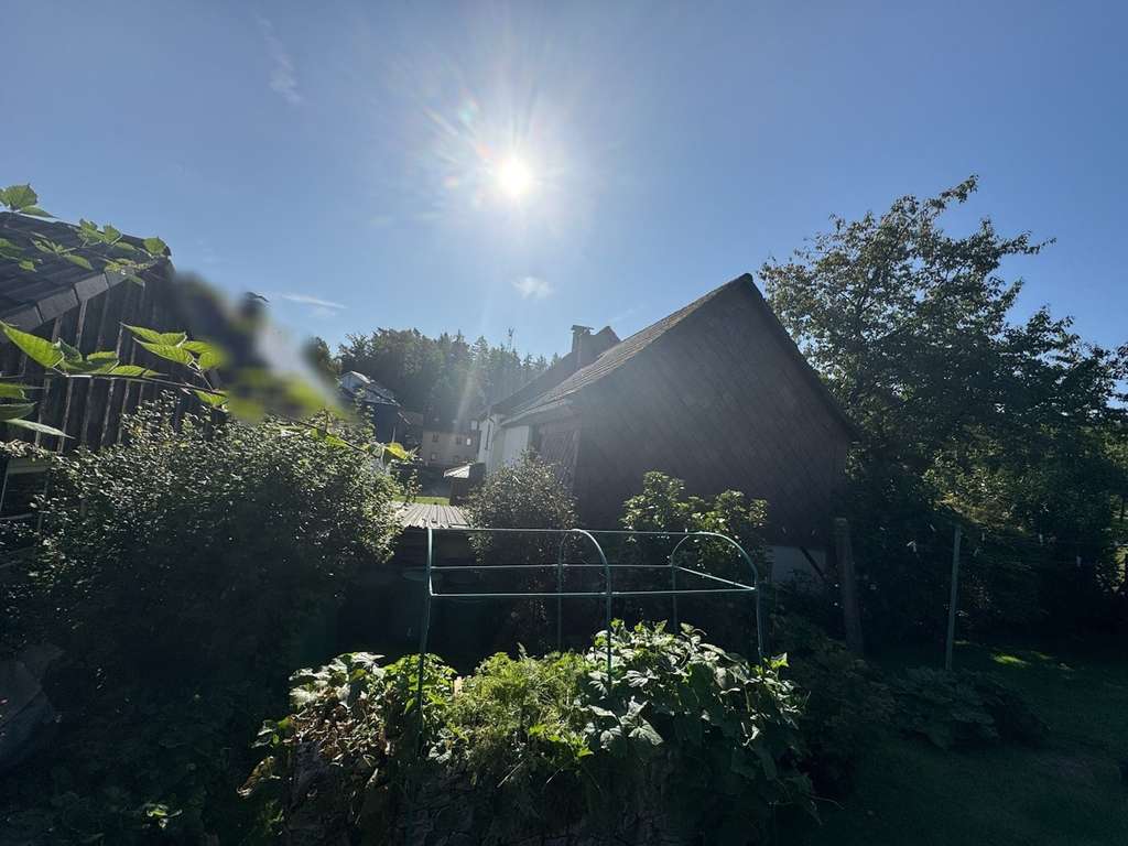 Immobilie in Deensen - Familienfreundliches EFH mit Garten, Blick ins Grüne & viel Platz! - Bild 2