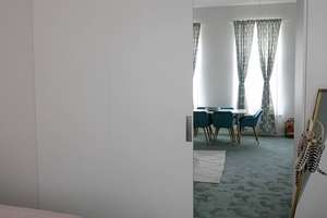 Coole lässige Altbauwohnung, begehbarer Kleiderschrank, voll eingerichtet, BOLON Designboden – Herzogstraße 25, 40215 Friedrichstadt, Düsseldorf – Vorschaubild 22