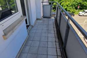 Leerstehende 2-Zimmer-Wohnung mit Balkon – bereit für neue Gestaltung – 75175 Oststadt, Pforzheim – Vorschaubild 3