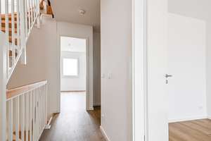 Modernes Reihenendhaus zum Wohlfühlen – stilvolles Zuhause mit Garten und hochwertiger Ausstattung – Santoker Straße 75, 15562 Rüdersdorf bei Berlin – Vorschaubild 9
