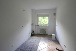 ***ALLES FRISCH RENOVIERT!- ERSTBEZUG NACH KOMPETTRENOVIERUNG, 3 ZI. MIT BALKON IN ERKRATH*** – Schlüterstraße 31, 40699 Erkrath – Vorschaubild 5