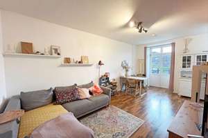Helle 3-Zimmer-Wohnung im denkmalgeschützten Mehrfamilienhaus! – Die vollständige Adresse der Immobilie erhältst du vom Anbieter., 26123 Donnerschwee, Oldenburg (Oldenburg) – Vorschaubild 2