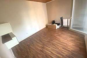 Kalk Altbau 1 Zimmerwohnung + Wohnküche