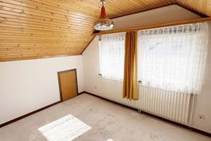 Ihr neues Zuhause mit Potenzial – Doppelhaushälfte in gefragter Lage von Langenfeld – Bahnstr. 72, 40764 Langenfeld (Rheinland) – Vorschaubild 16