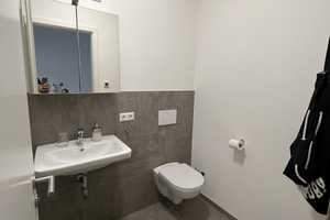 WG-Zimmer mit eigenem Bad in Stuttgart-Ost – Stuttgart – Vorschaubild 5